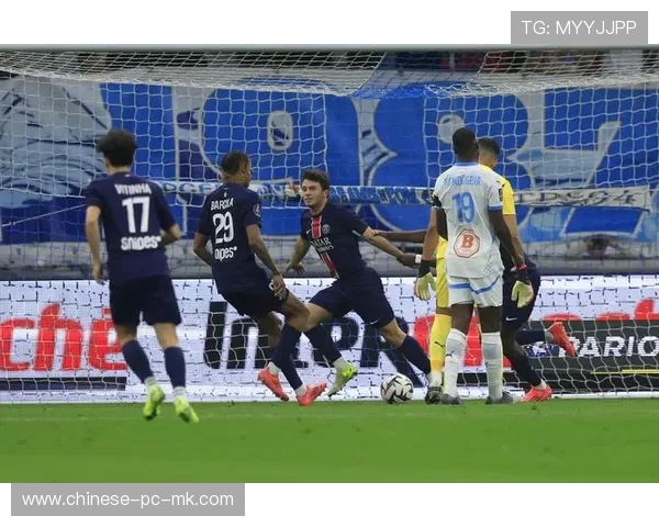 巴黎圣日耳曼公布客战葡体大名单，内维斯缺席